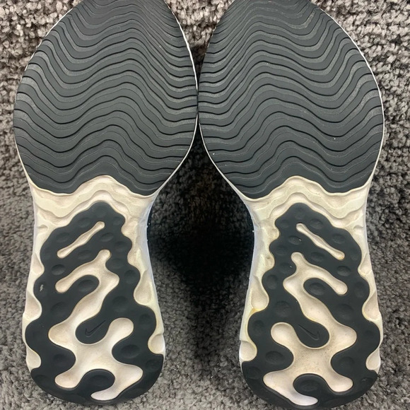 Nike React Phantom Flyknit Run 2 Running Shoes Sneakers Mens Size 12.5 - Picture 7 of 8